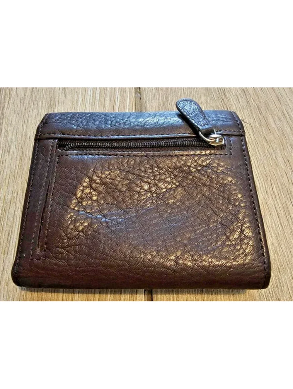 Vintage Liz Claiborne Brown Leather Wallet Snap Closure Multi Compartment